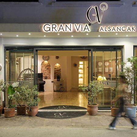 Gran Via Alsancak Hotel Izmir Eksteriør billede
